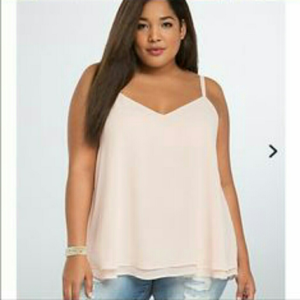 Torrid peachy color tank size 2